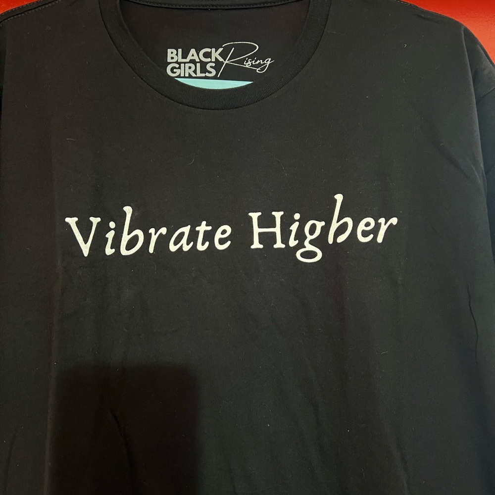 New Black Motivational 'Vibrate Higher' T-Shirt
